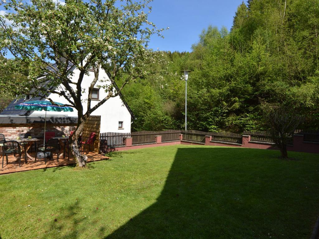 Holiday Home With Garden In Hellenthal Eifel Zewnętrze zdjęcie