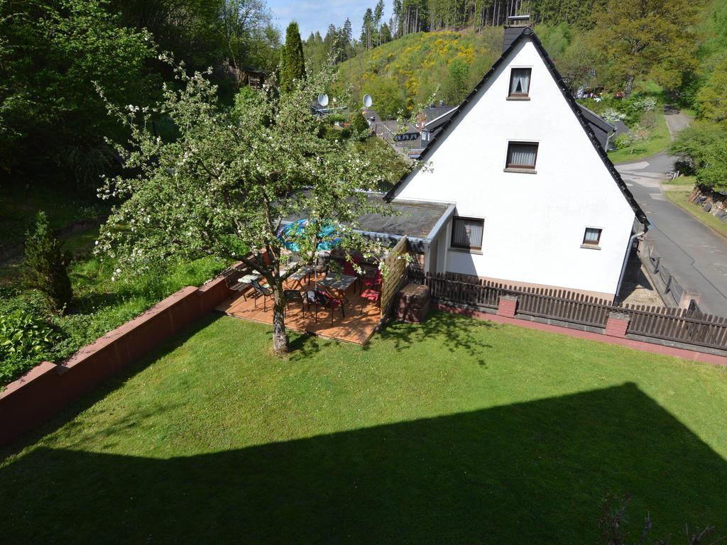 Holiday Home With Garden In Hellenthal Eifel Zewnętrze zdjęcie